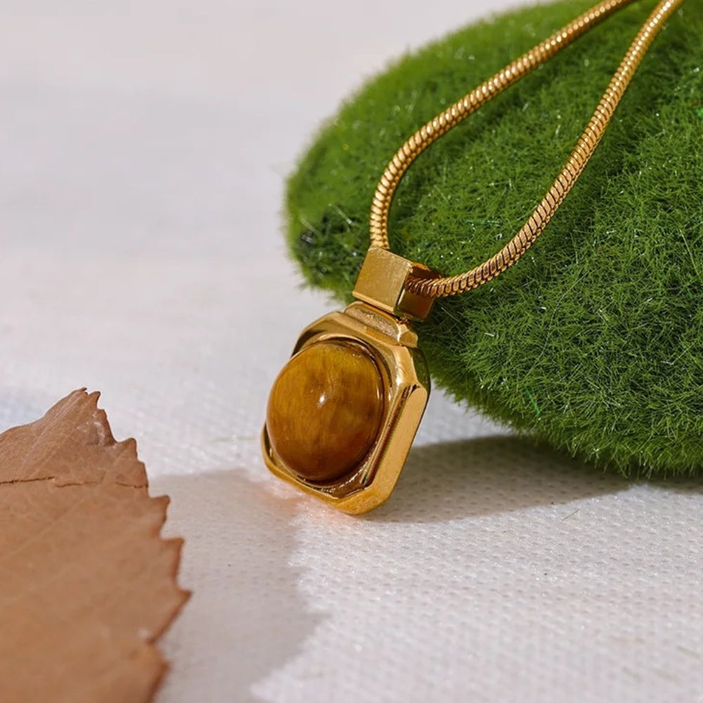 Vintage Gold Tiger Eye Pendant Necklace-Lydieannejewelry
